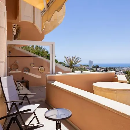 2 Bed In Magna With Sea Views Marbella