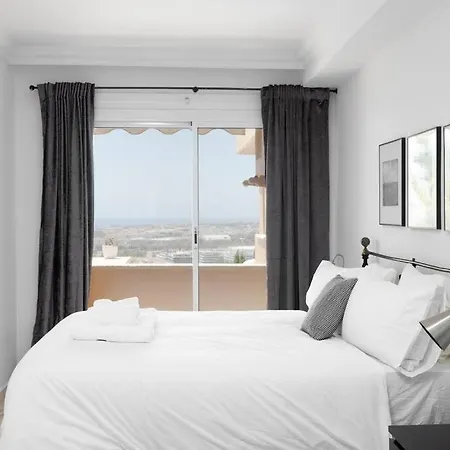 2 Bed In Magna With Sea Views Apartment